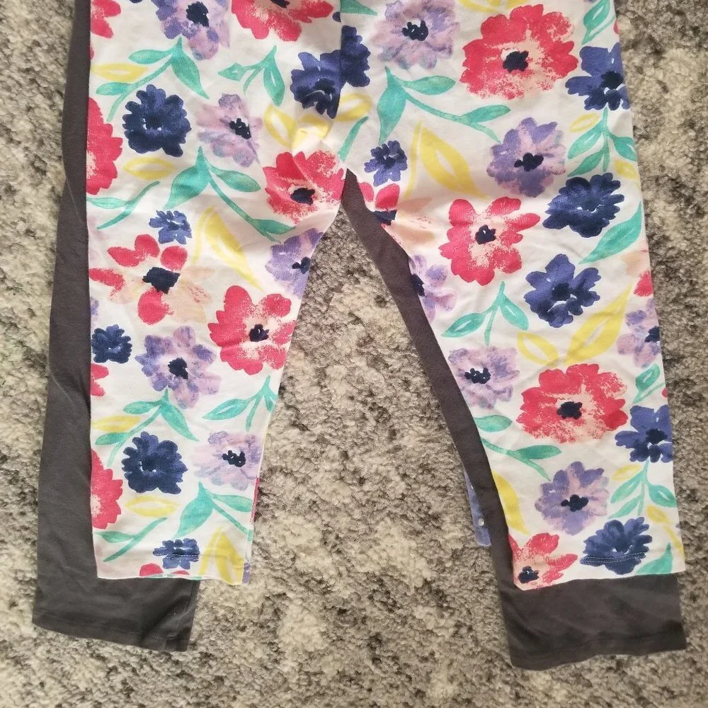 3 Girls Leggings  🎈🎈🎈🎈🎈 EUC L(10-14)